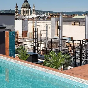 *** Bed and Breakfast Swu Magazine Ουγγαρία