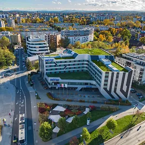 **** Ξενοδοχείο Park By Radisson Πολωνία